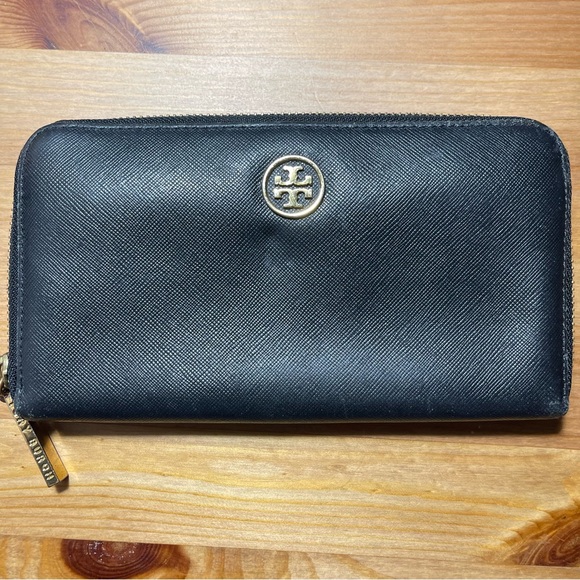 Tory Burch Handbags - Tory Burch Black wallet NO CALLOUT Has plenty of card space, well taken …
